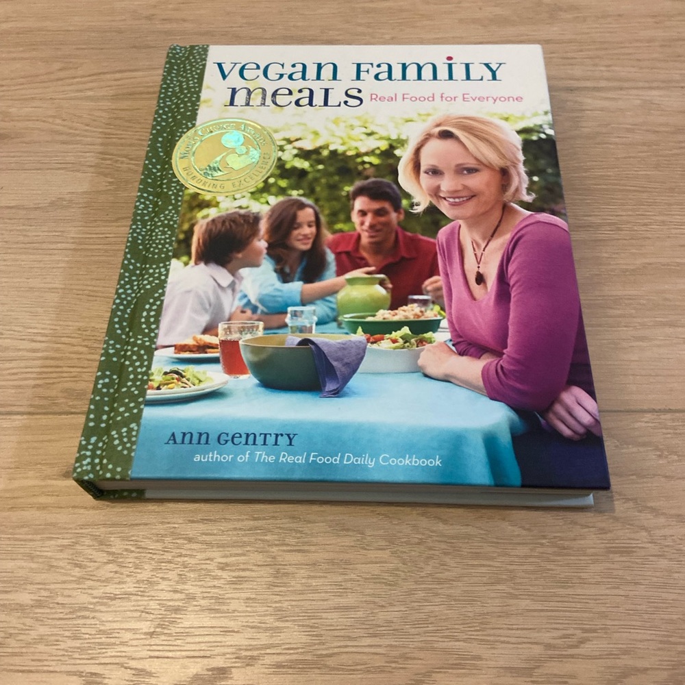 Vegan family meals cookbook